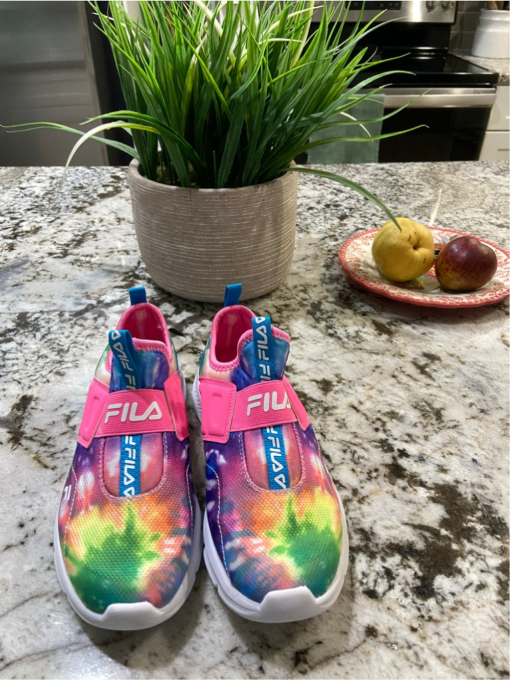 Fila slip on sneakers size 4 1/2